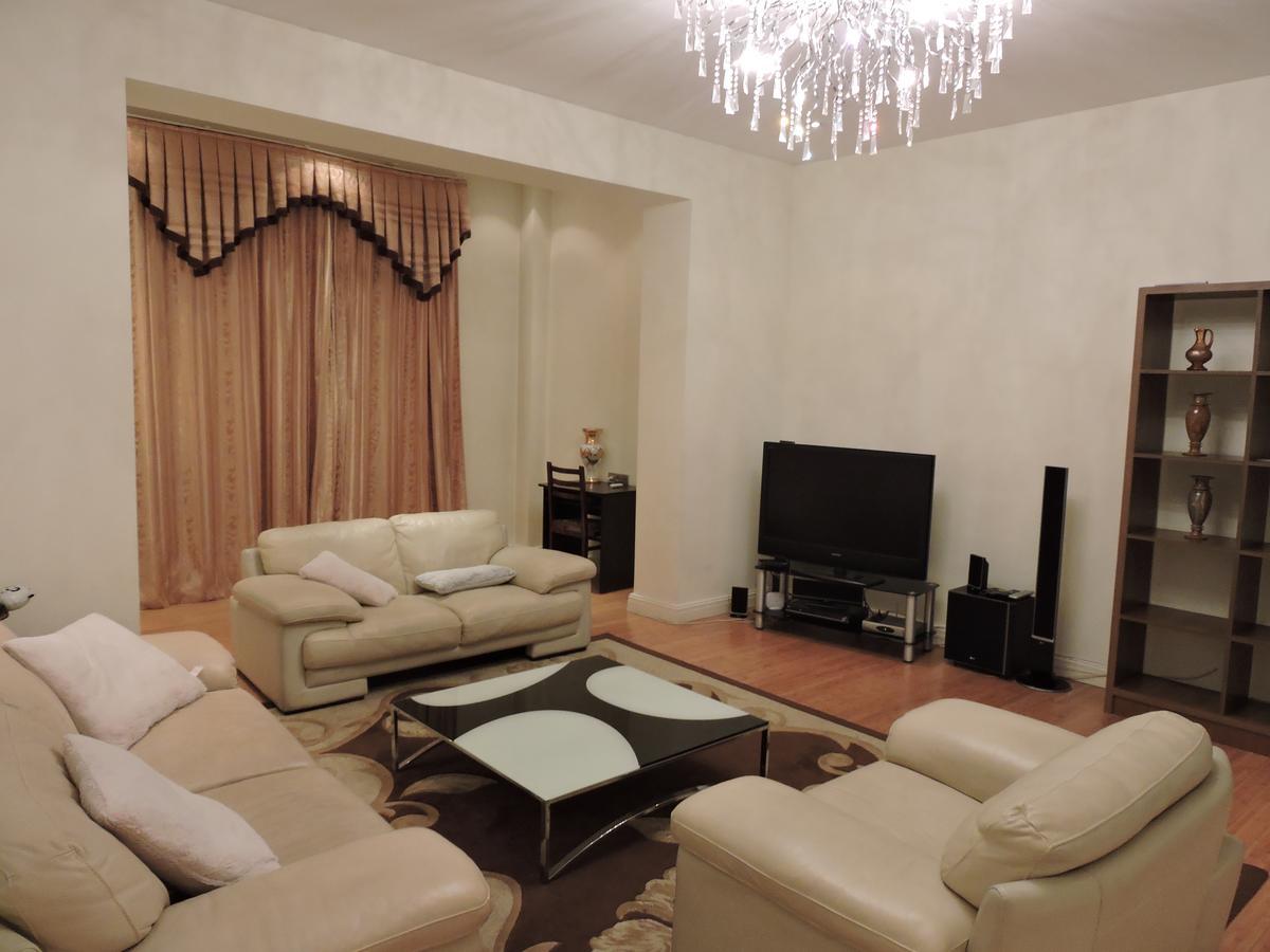 Apartamento 1 Shota Rustaveli Avenue Tiflis Exterior foto
